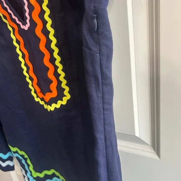 Like new linen Sail to Sable Navy Tunic with Colorful Ric Rac detailing. Size XS - Picture 4 of 12